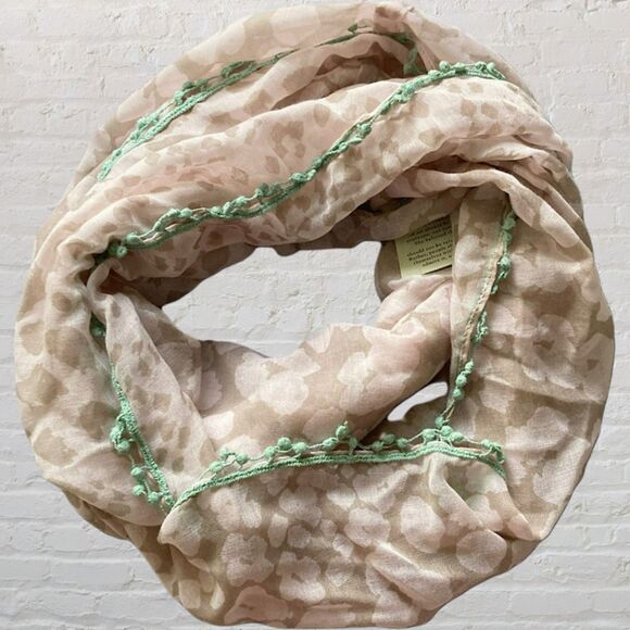 Vera Neumann Scarf Beige Green Boho Print Infinity Scarf Pom Pom Edging Detail - Picture 2 of 9